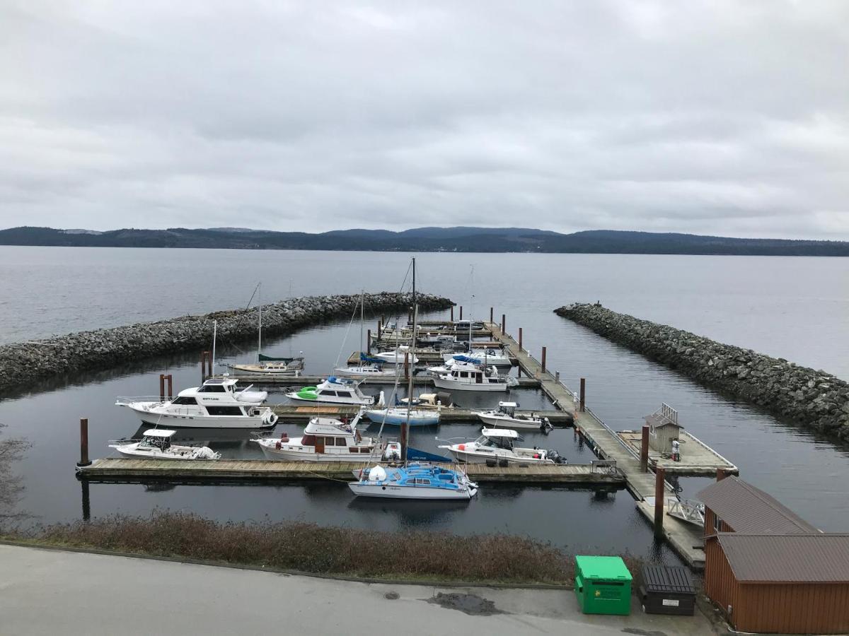 Beach Gardens Resort And Marina Powell River Eksteriør billede