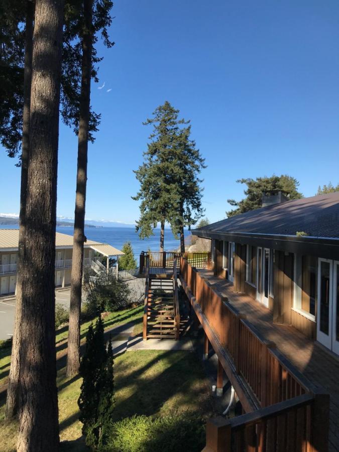 Beach Gardens Resort And Marina Powell River Eksteriør billede